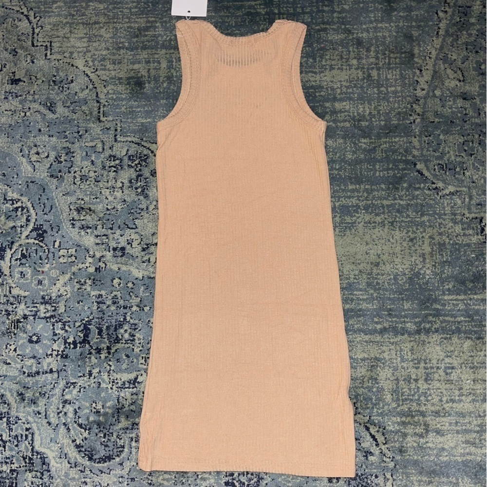 Girl’s Sand-Colored Dress 4/5 - Picture 2 of 2
